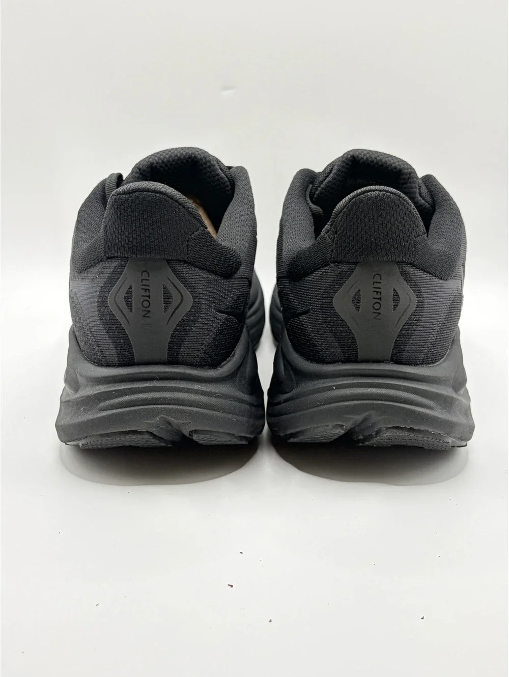 Hoka One One Clifton 10 Men's Running Shoes Size 10D Black